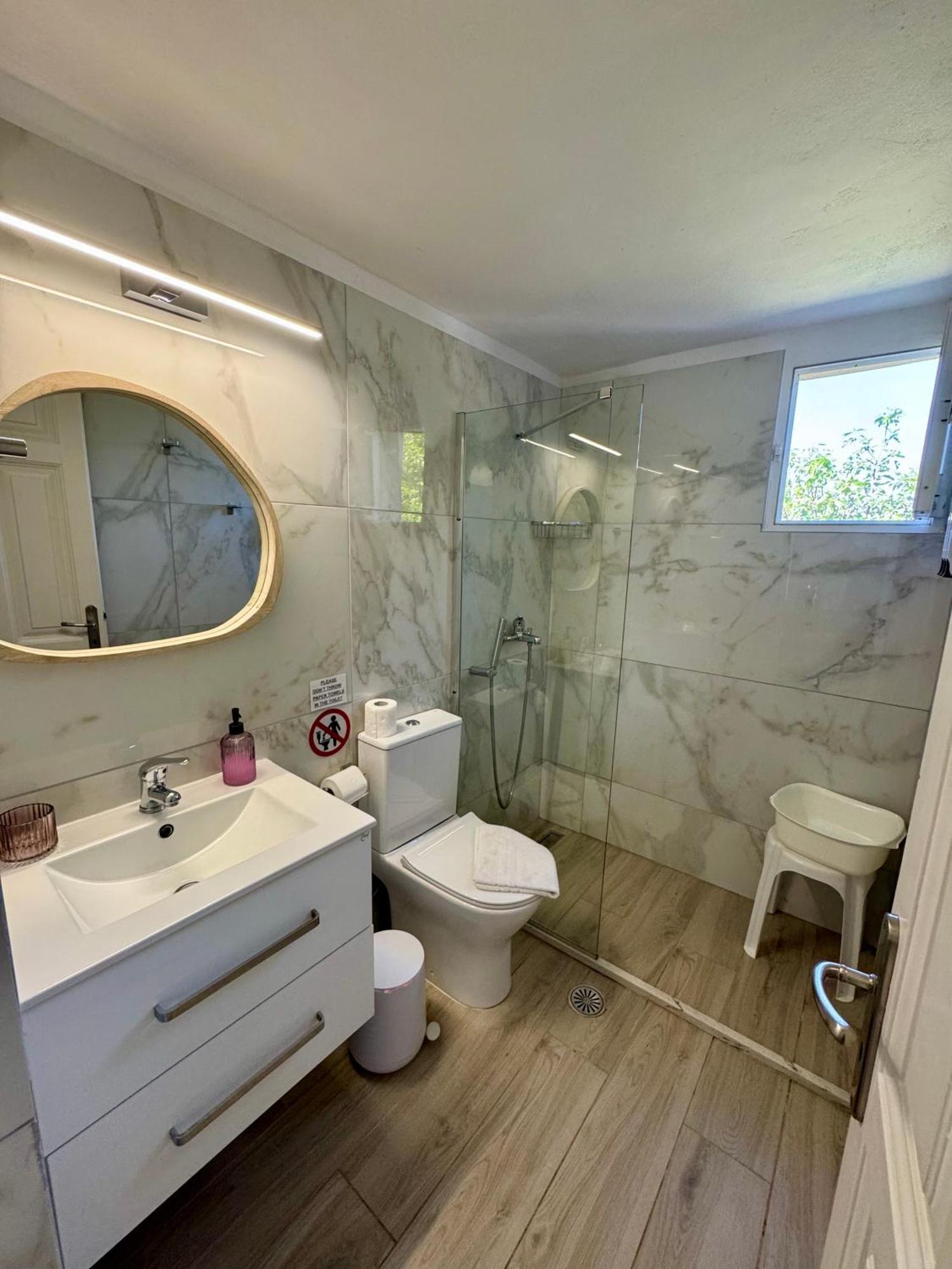 Sungate Villas Almiros Beach Dış mekan fotoğraf