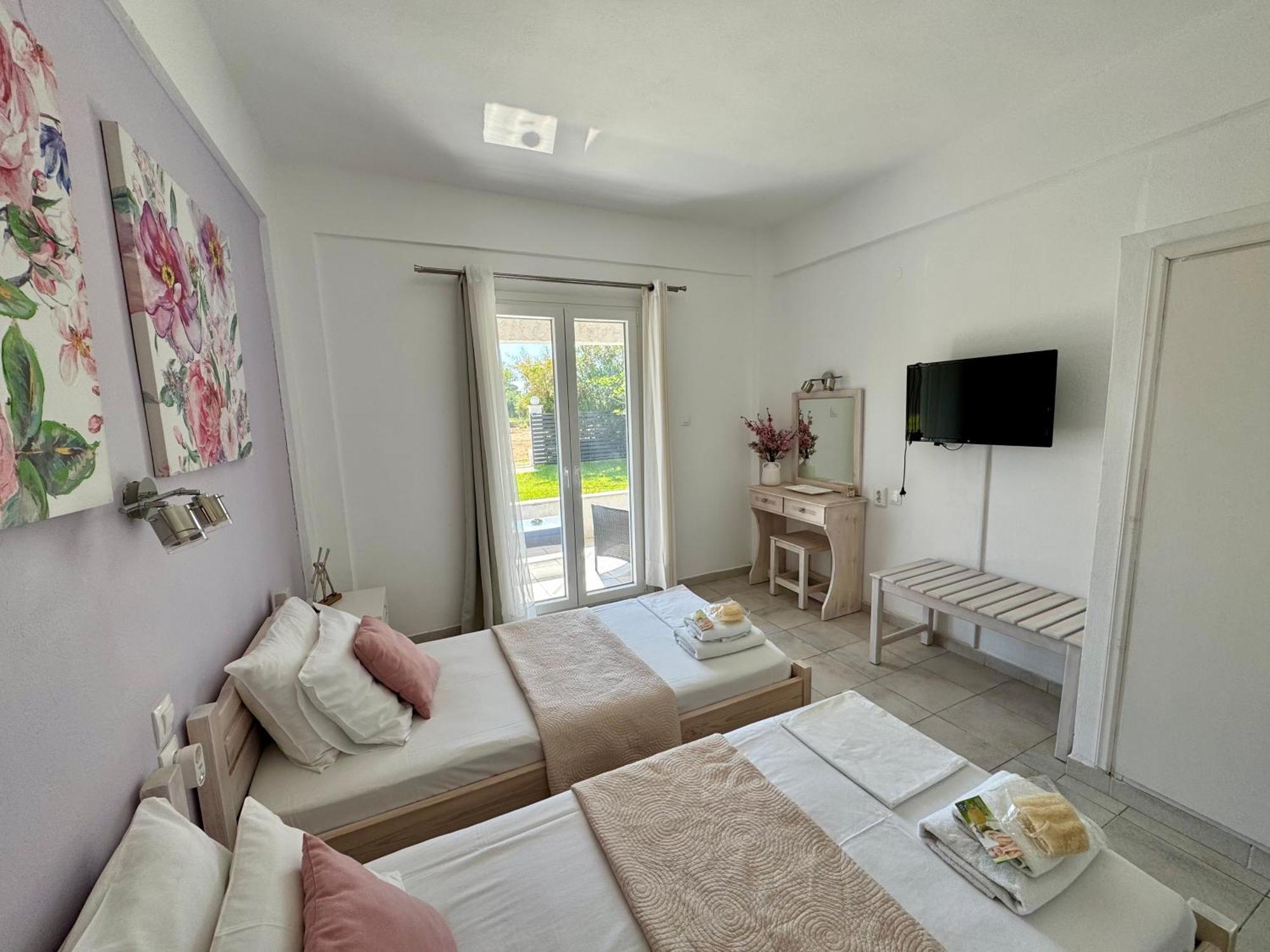 Sungate Villas Almiros Beach Dış mekan fotoğraf